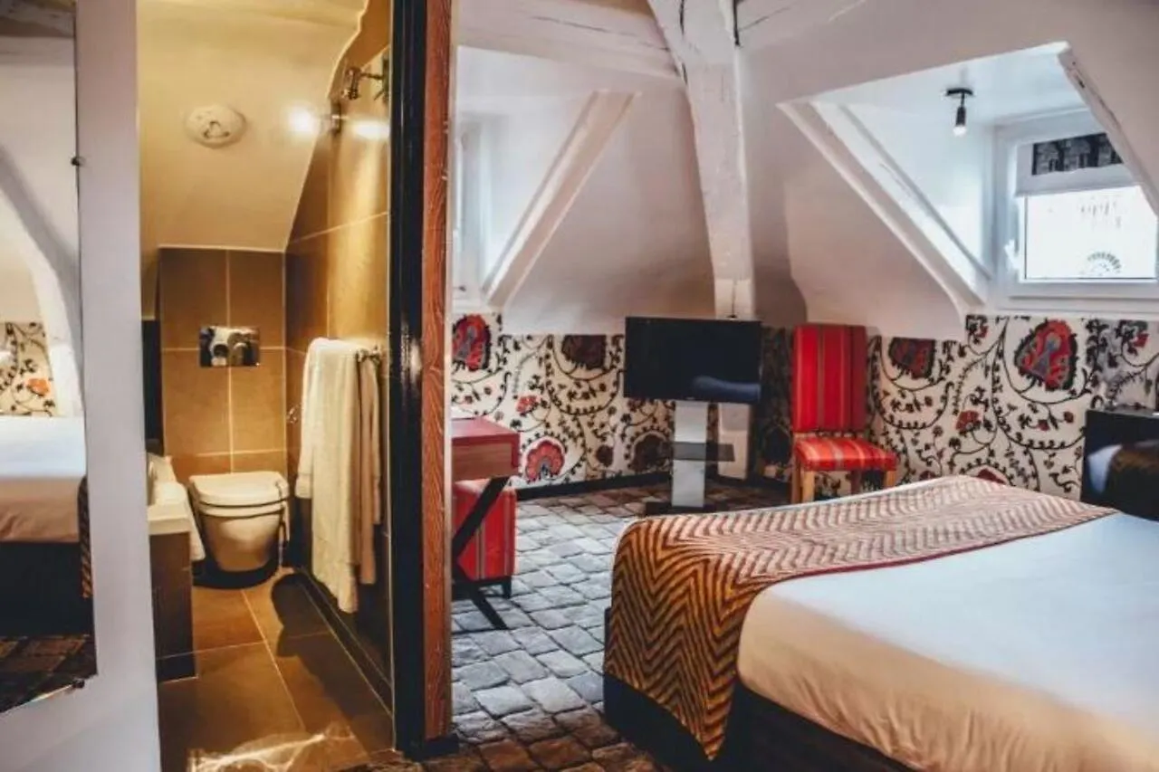 Отель Le Notre Dame Saint Michel 3*