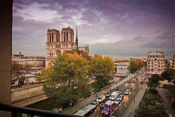 Hotel Le Notre Dame Saint Michel 3*